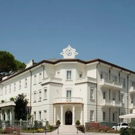 Hotel Grand Da Vinci