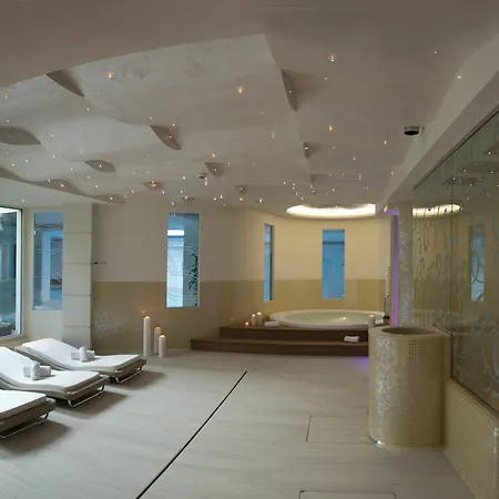 Grand Da Vinci Hotel